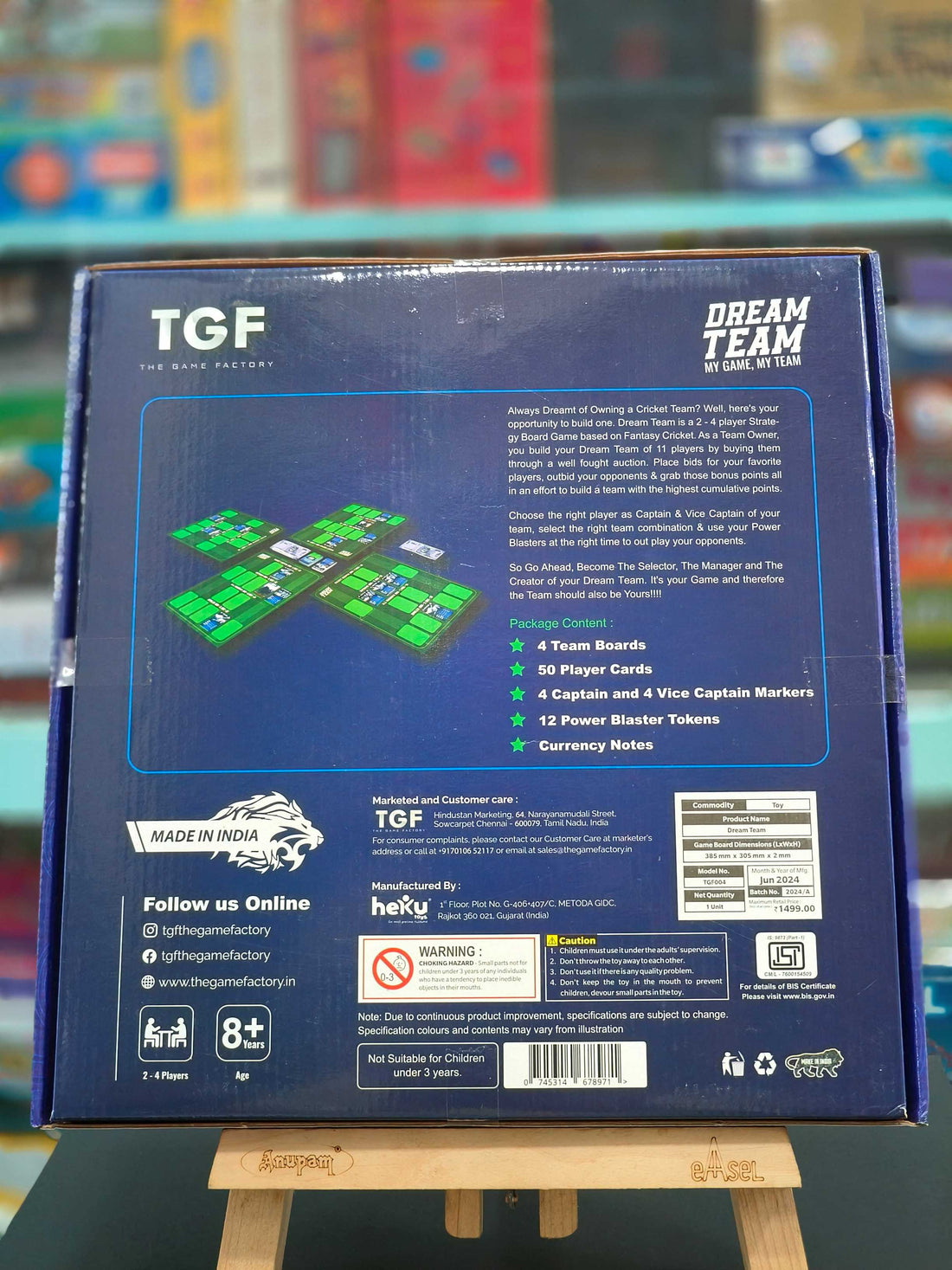 THE GAME FACTORY Dream Team - Awesome Strategy Cricket Board Game - Board Game for Families - 2 to 4 Players - Easy to Learn - Gift for Kids and Adults - Strategy Board Game - Cricket Player Cards - KtoY