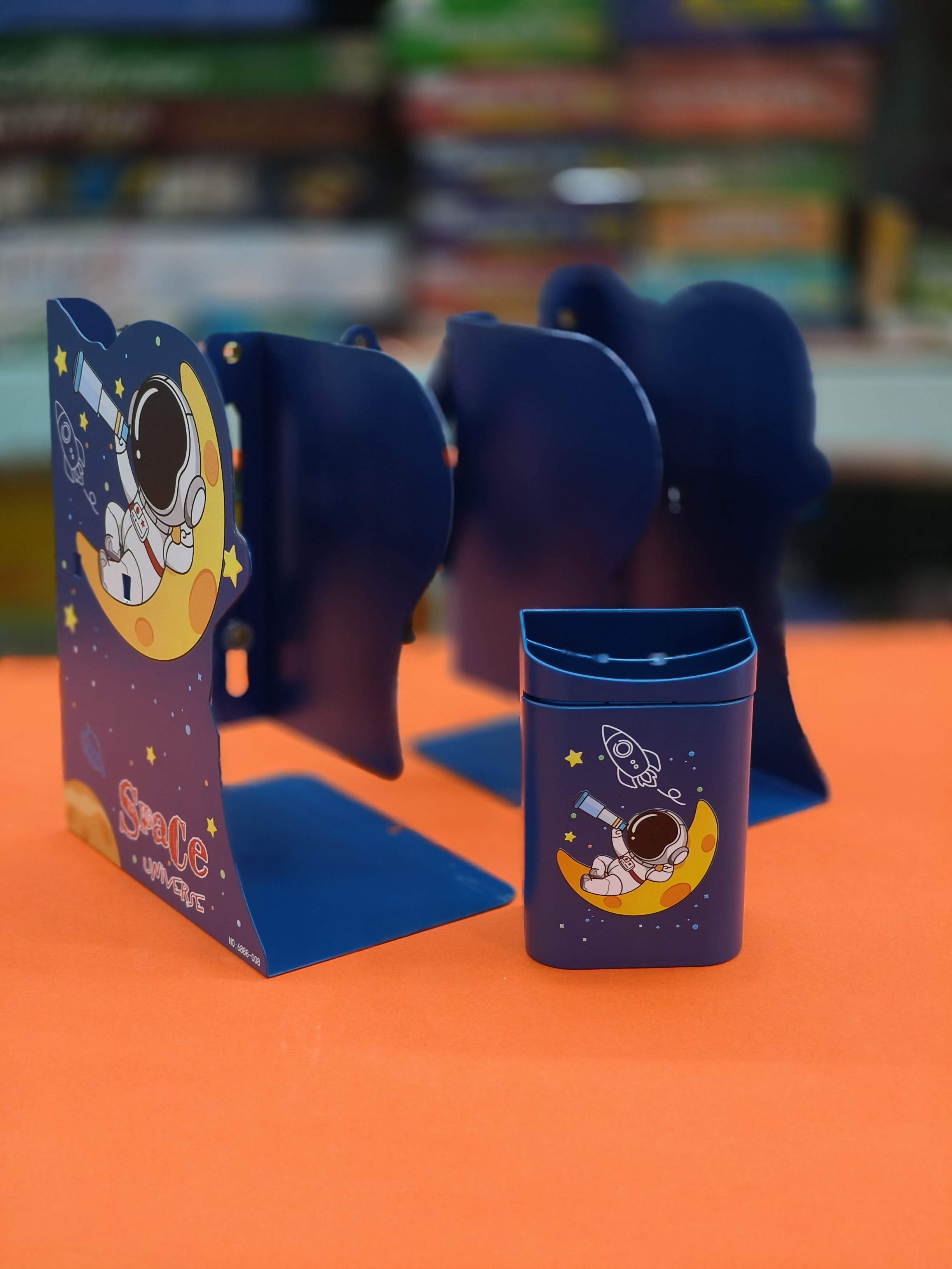 Metal Book Rack | Metal Book Shelf | Adjustable Book Stand with Pen Holder in Space Theme | Metal Semi-Open Book Shelf - KtoY