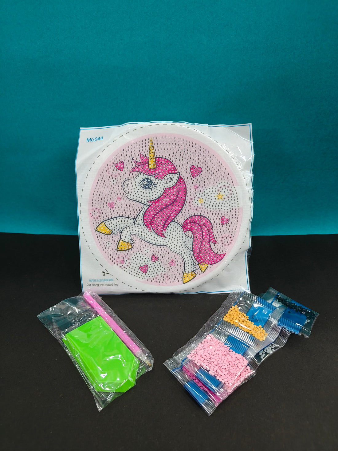 DIY Diamond Art Painting Kit for Kids with Frame | Cute Cartoon Diamond Painting Art Kit for Kids | Painting by Number Kits | DIY Diamond Painting | Therapeutic Art Activity - KtoY