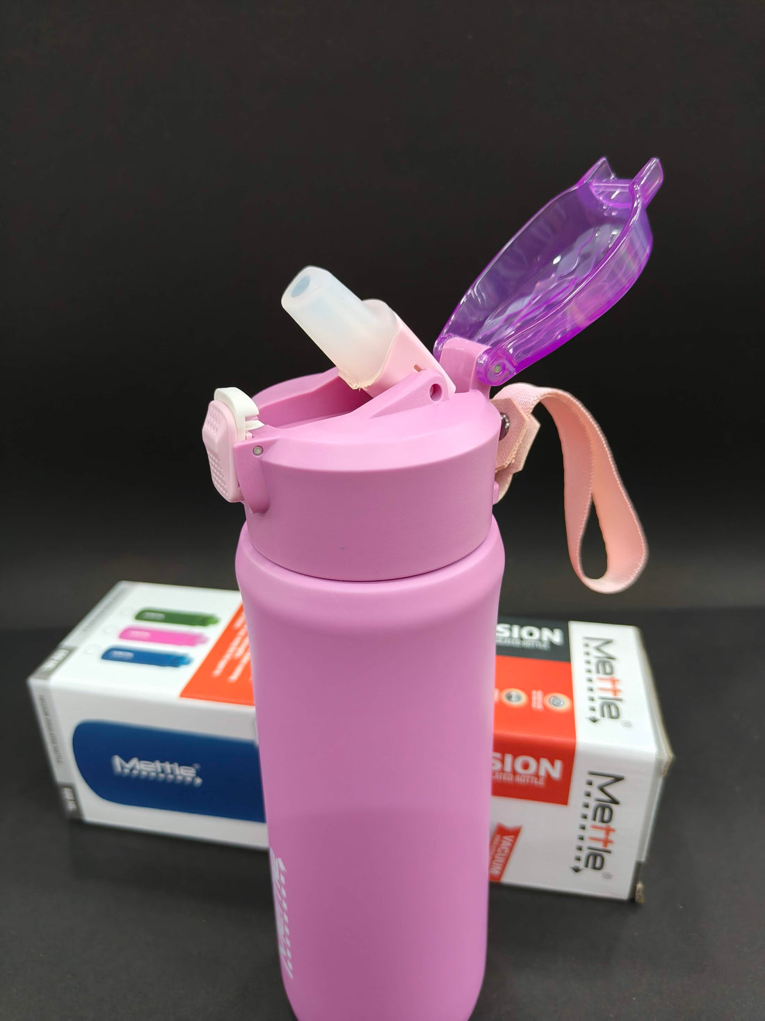 Mettle Passion Vacuum Insulated Bottle, Capacity - 600 ml - KtoY