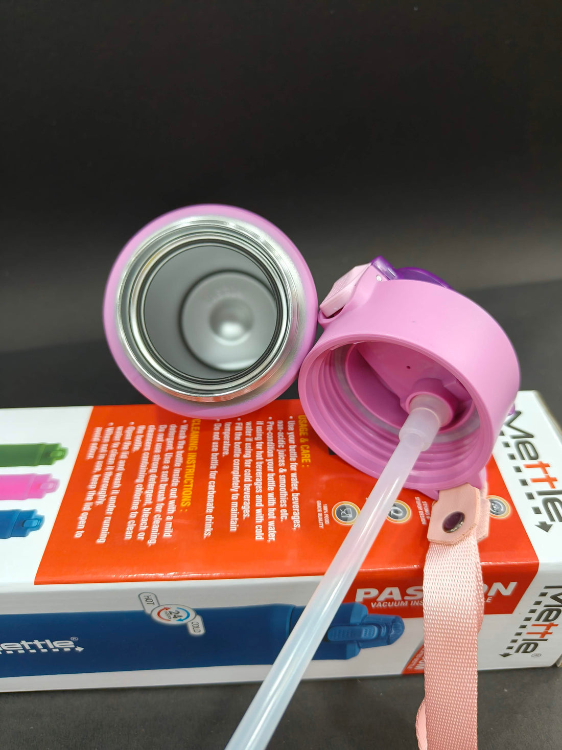 Mettle Passion Vacuum Insulated Bottle, Capacity - 600 ml - KtoY