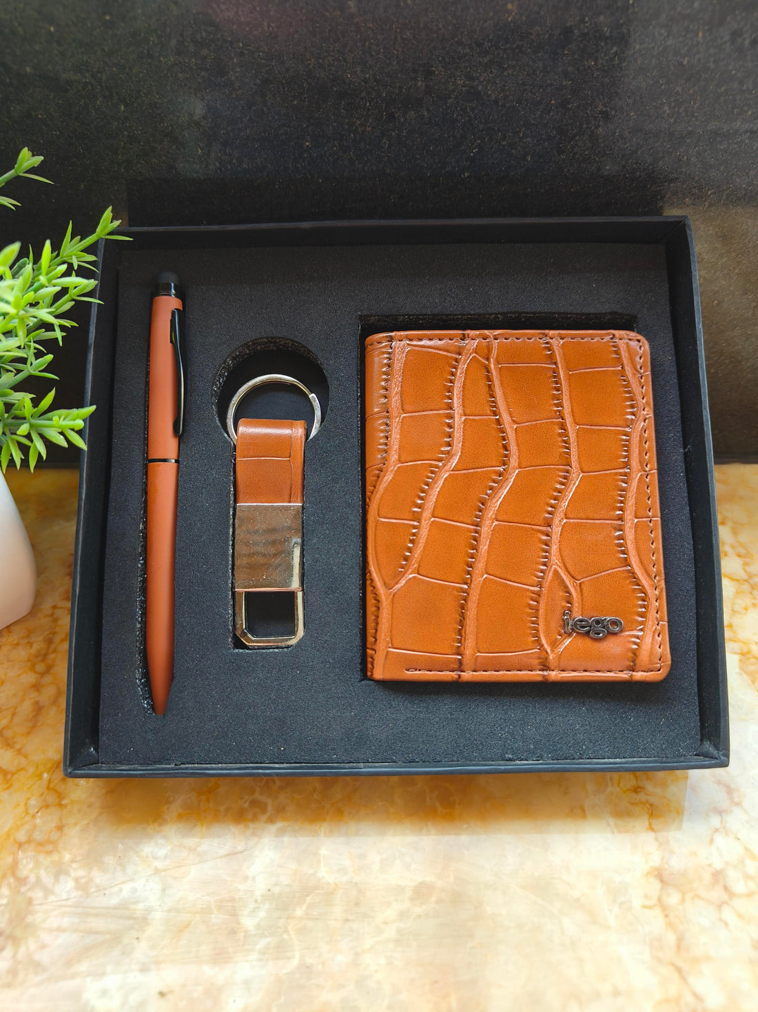 Wallet Gift Set for Men | Leather Wallet, Pen & Keychain Combo | Name Personalisation and Charm can be Added | Premium Gifting Set for Birthday, Anniversary, Rakhi & Special Occasions