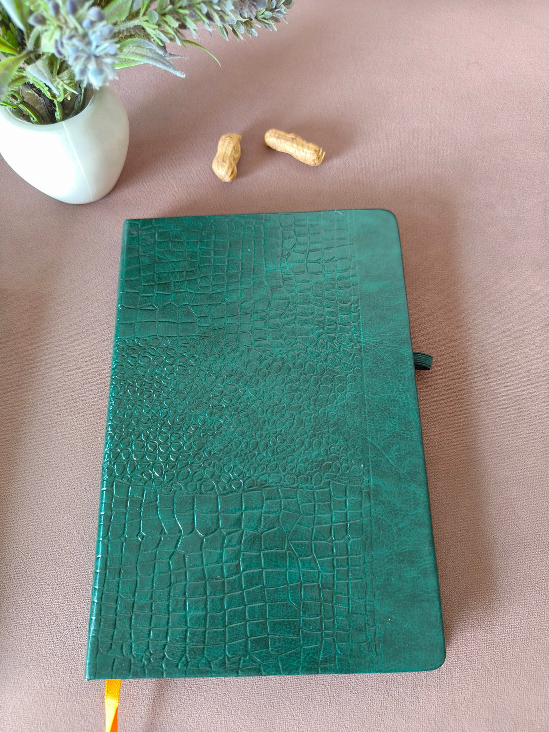 Diary & Pen Gift Set | Customized on Diary & Pen Possible | Diary Notebook and Roller Metal Pen with Stylus | Gift set with Box | Ideal for Corporate, Office, Birthday & Anniversary Gift