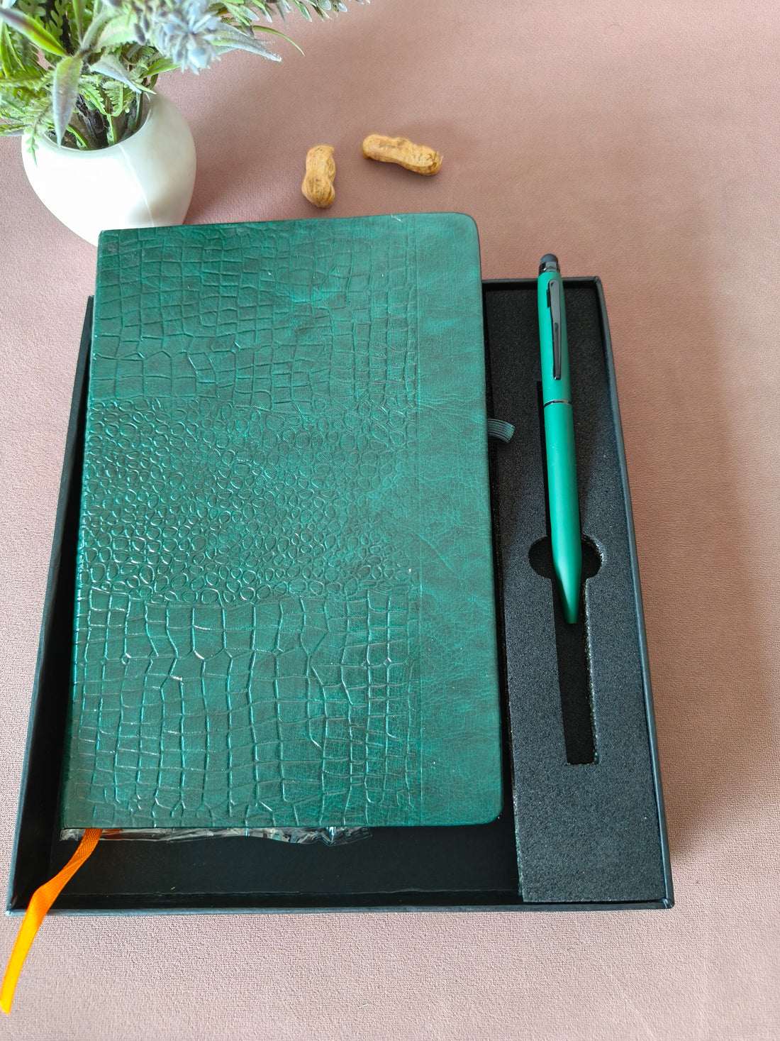 Diary & Pen Gift Set | Customized on Diary & Pen Possible | Diary Notebook and Roller Metal Pen with Stylus | Gift set with Box | Ideal for Corporate, Office, Birthday & Anniversary Gift