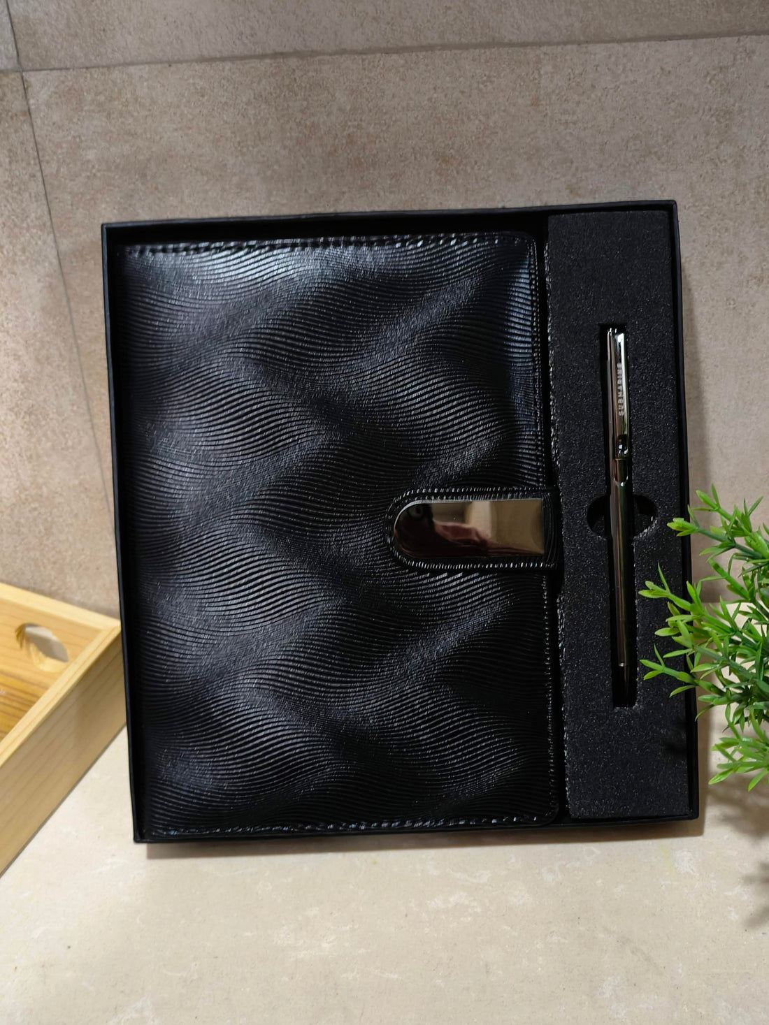 Leather Diary with Submarine Metal Pen | 2 in 1 Personalised Office Diary | Corporate Gifts for Employees & Clients | Daily Journal Diaries for Men Women Girls & Boys | Personalized Name, and Submarine Pen Set