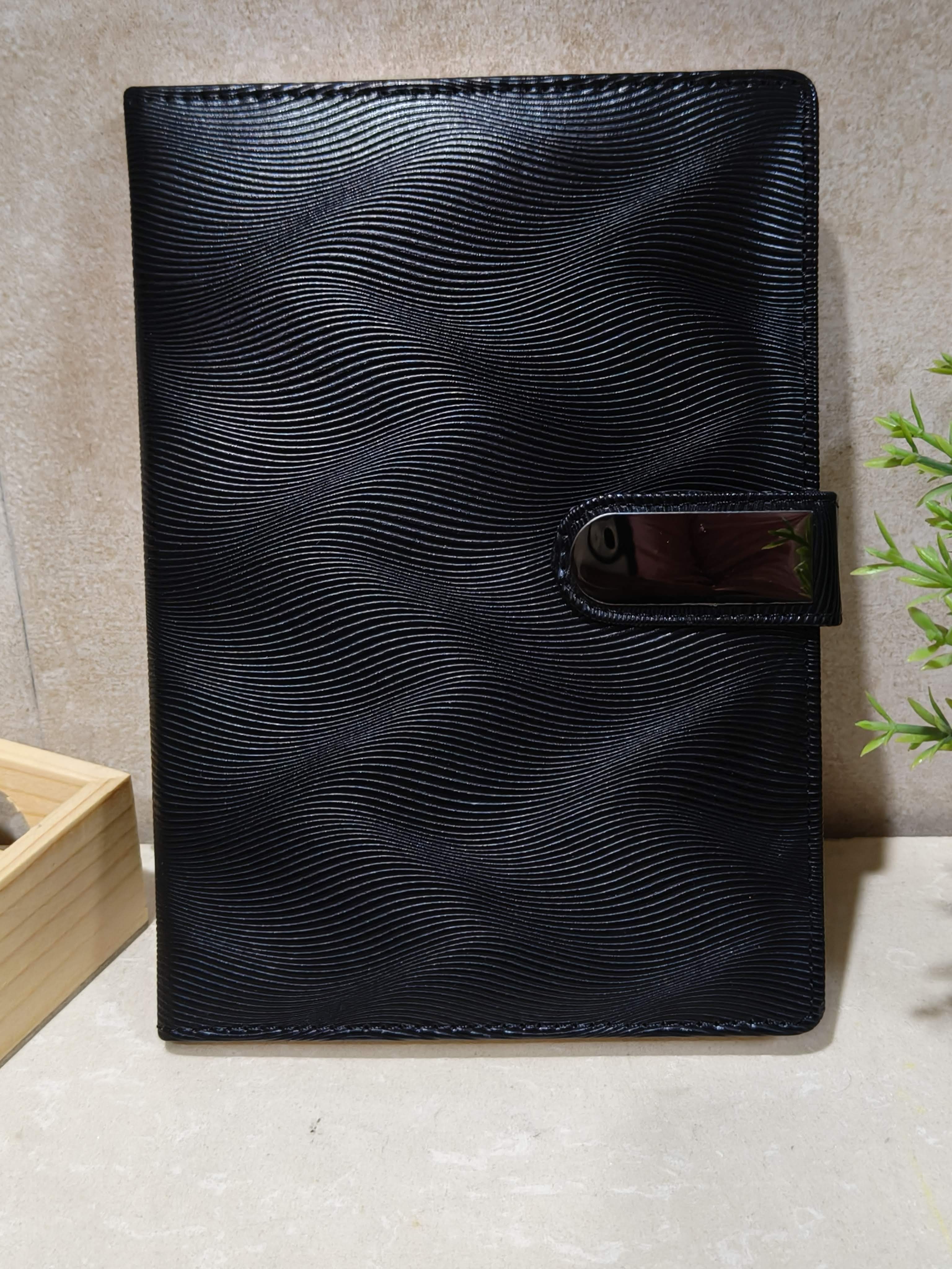 Leather Diary with Submarine Metal Pen | 2 in 1 Personalised Office Diary | Corporate Gifts for Employees & Clients | Daily Journal Diaries for Men Women Girls & Boys | Personalized Name, and Submarine Pen Set