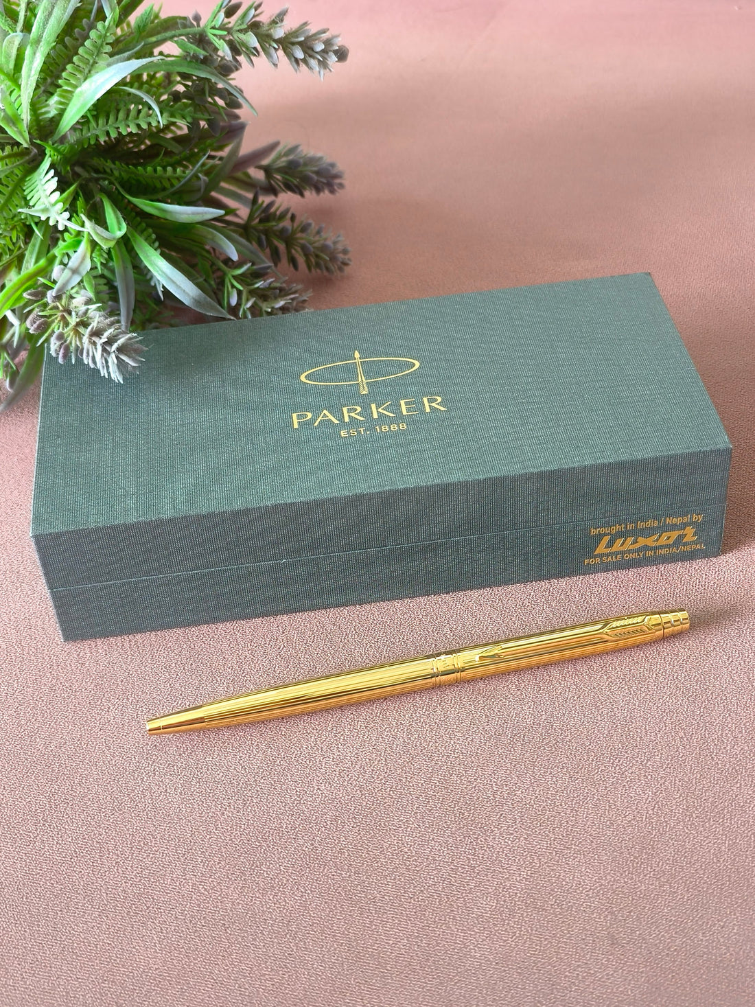 Parker Insignia Slim Golden Ball Pen