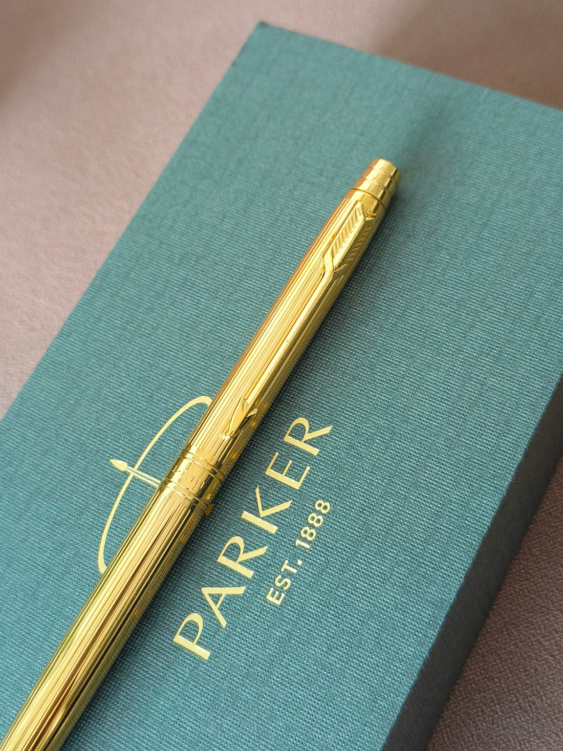 Parker Insignia Slim Golden Ball Pen