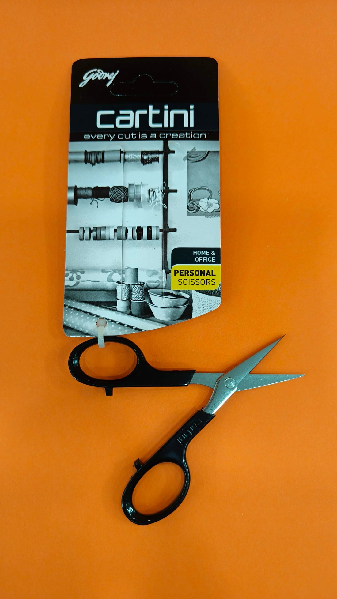 Godrej Cartini Personal Scissors | Silver | Black | 10.5 x 5.3 Centimeters