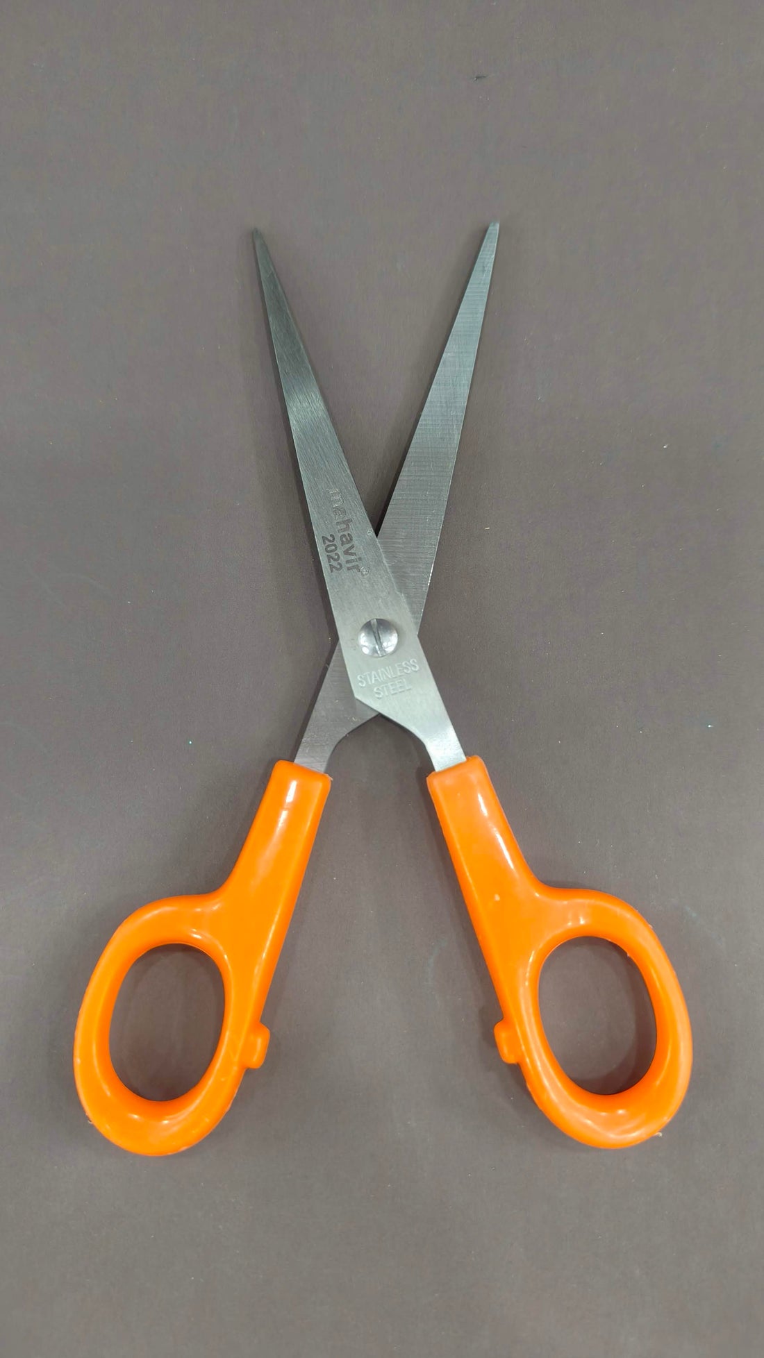 Mahavir Office Scissor 16.5 cm | Stainless Steel Blade | Multi Purpose Scissor | Ergonomic Handle | Comfortable Grip | Durable & Long Life | Smooth Cutting Performance | Ideal for Daily, Office, Household use