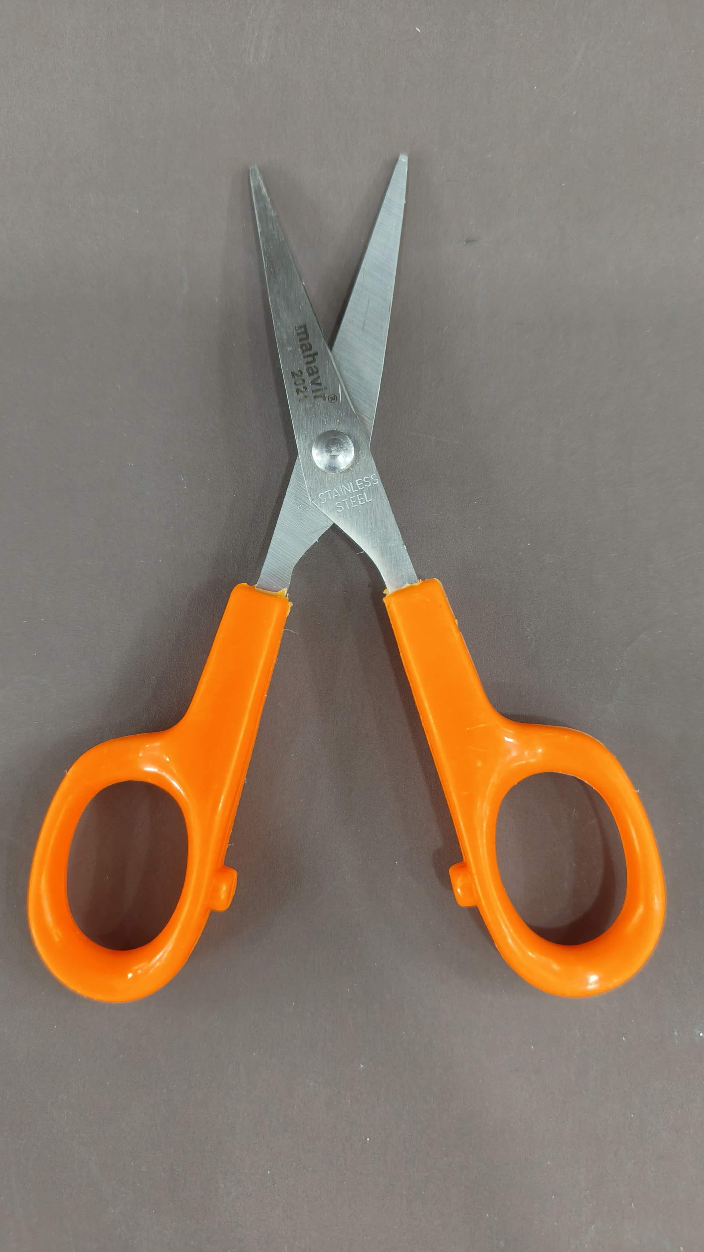 Mahavir Craft Scissor 11.5 cm | Stainless Steel Blade | Multi Purpose Scissor | Ergonomic Handle | Comfortable Grip | Durable & Long Life | Smooth Cutting Performance | Ideal for Daily, Office, Household use