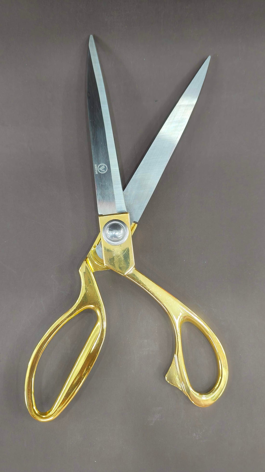 Virtue 10.5 inch VRK38 Scissors | Golden, Silver