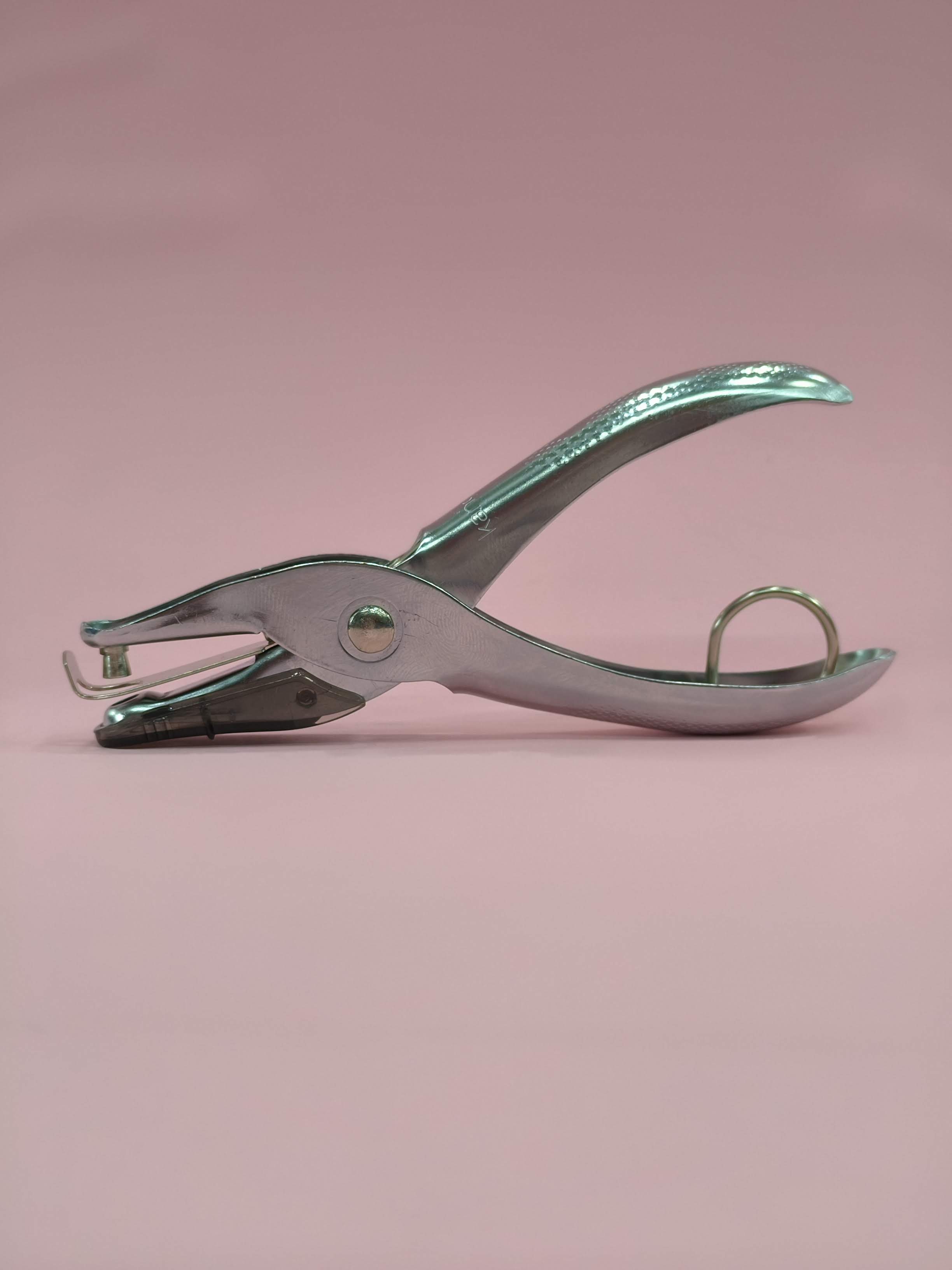 Kangaro One Hole 4.5 Paper Punch