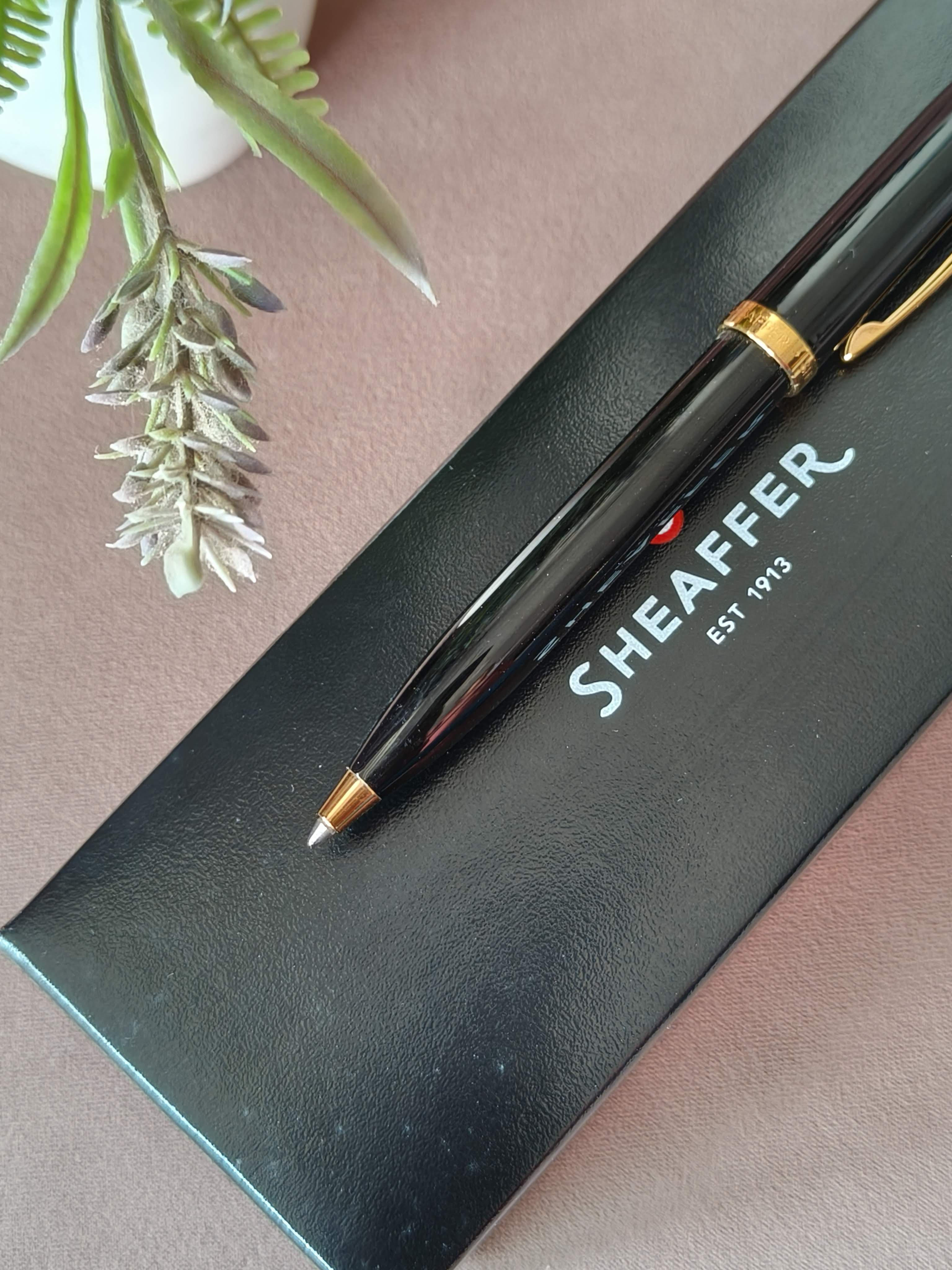 Sheaffer Gift 100 Ballpoint Pen Glossy Black with Gold Tone Trim | Signature Ball Pen