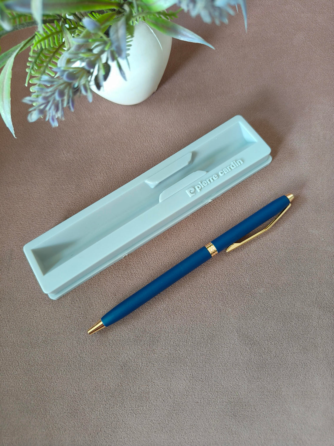 Pierre Cardin Lapaz Premium Metal Ball Pen with Twist Mechanism | Sleek & Stylish Matt Finish Body with Elegant Golden Clip | Ideal For Gifting to Employees,Boss, Friends, Family or for Special Occassion