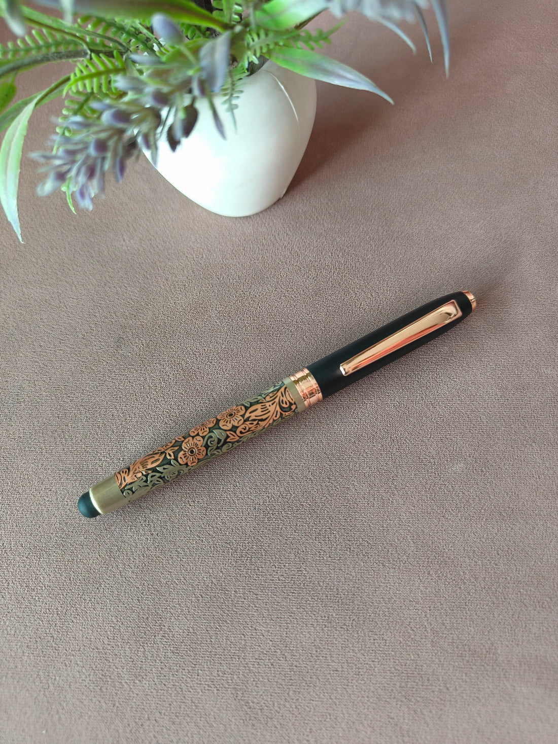 Laser Cut Golden Flower Finish With Magnet Cap | Auto Closer Metal Body With Golden Clip & Trims | Gift Set for Men & Women | Executives Collection | Customised Pen