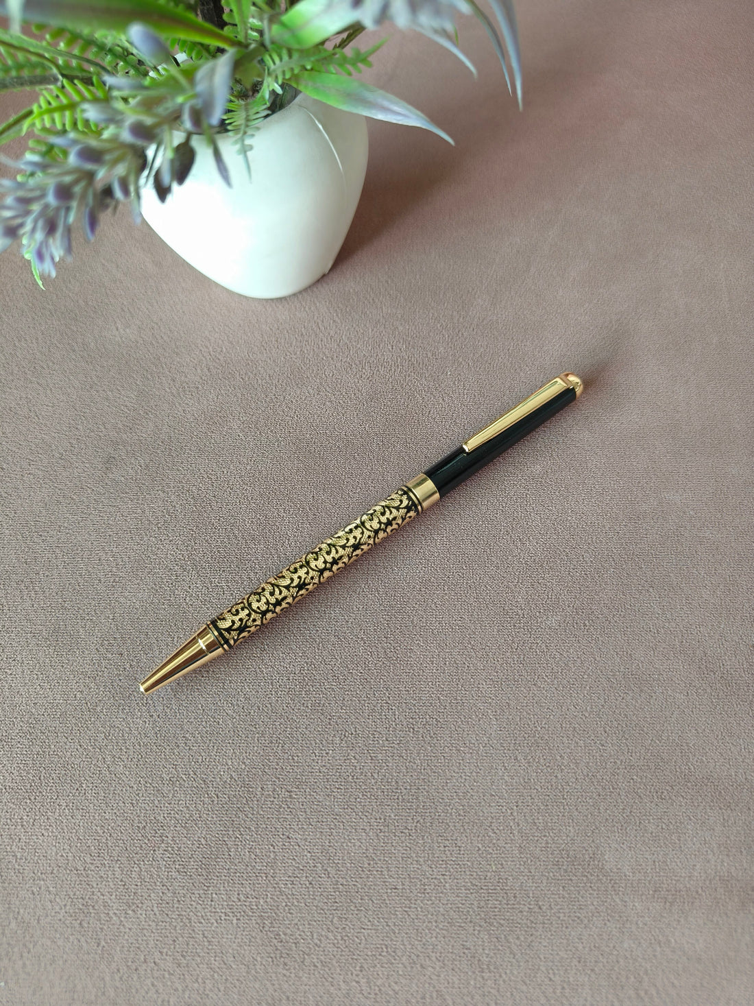 Black & Golden Pen with Antique look | Elegant Exclusive Abstract Designer Ball Pen (Twist lock) | Customised Gifting | Ideal for Office, College and Personal Use