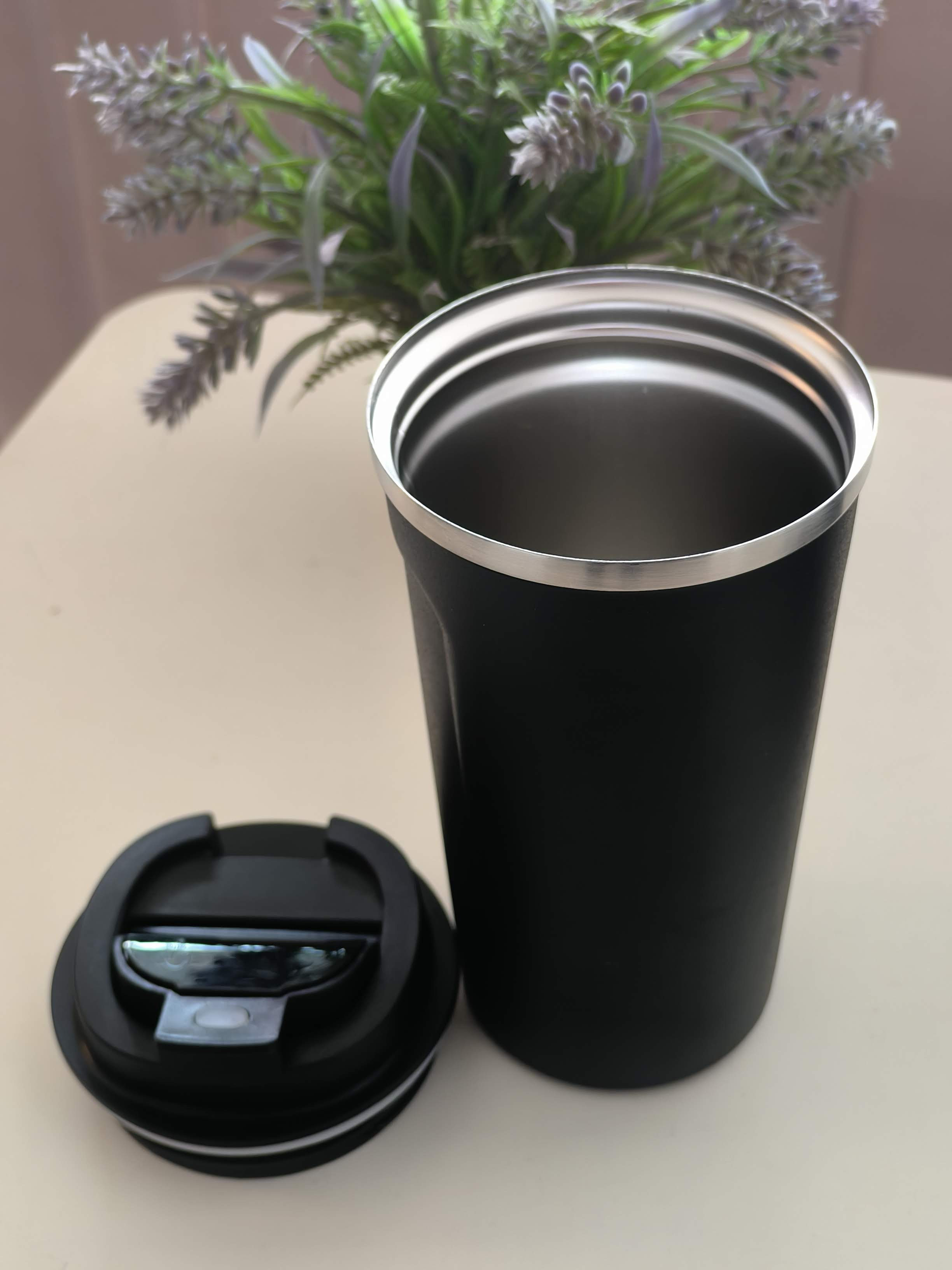 Digital Temperature Display Coffee Travel Mug 500ml | Stainless Steel Vacuum Insulated Thermos Flask | Leak-Proof Portable Coffee Cup for Travel & Office (Black)