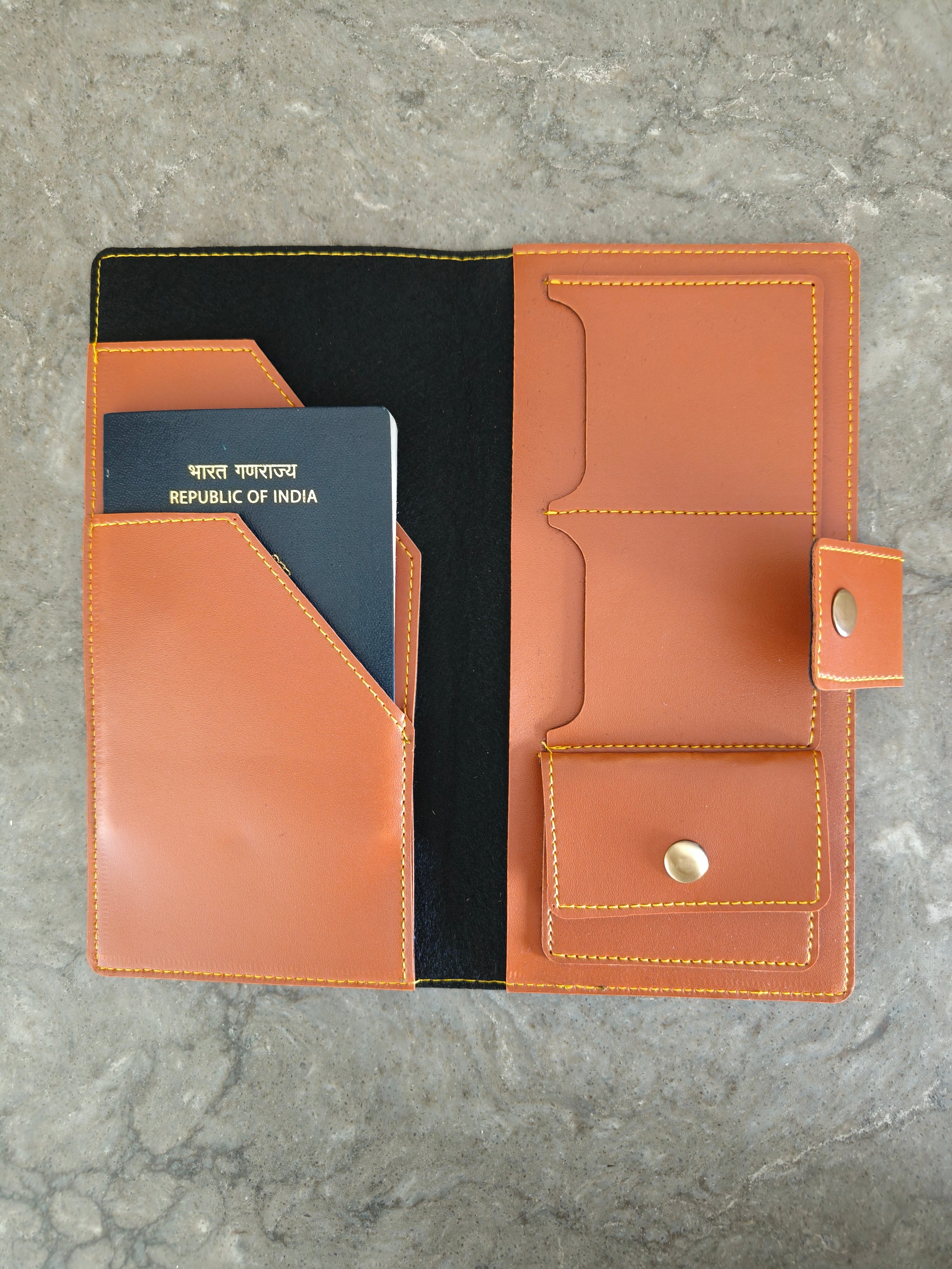 Customized Travel Wallet for Women and Men | Personalized Passport Holder | Unsex Travel Organiser