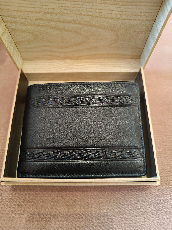Leather Mens Wallet with Wooden Case | Ideal Gifting Option | Gift for Father, Brother, Husband, Son, Collegue on Birthday, Anniversary, Farewell, Special Occassion