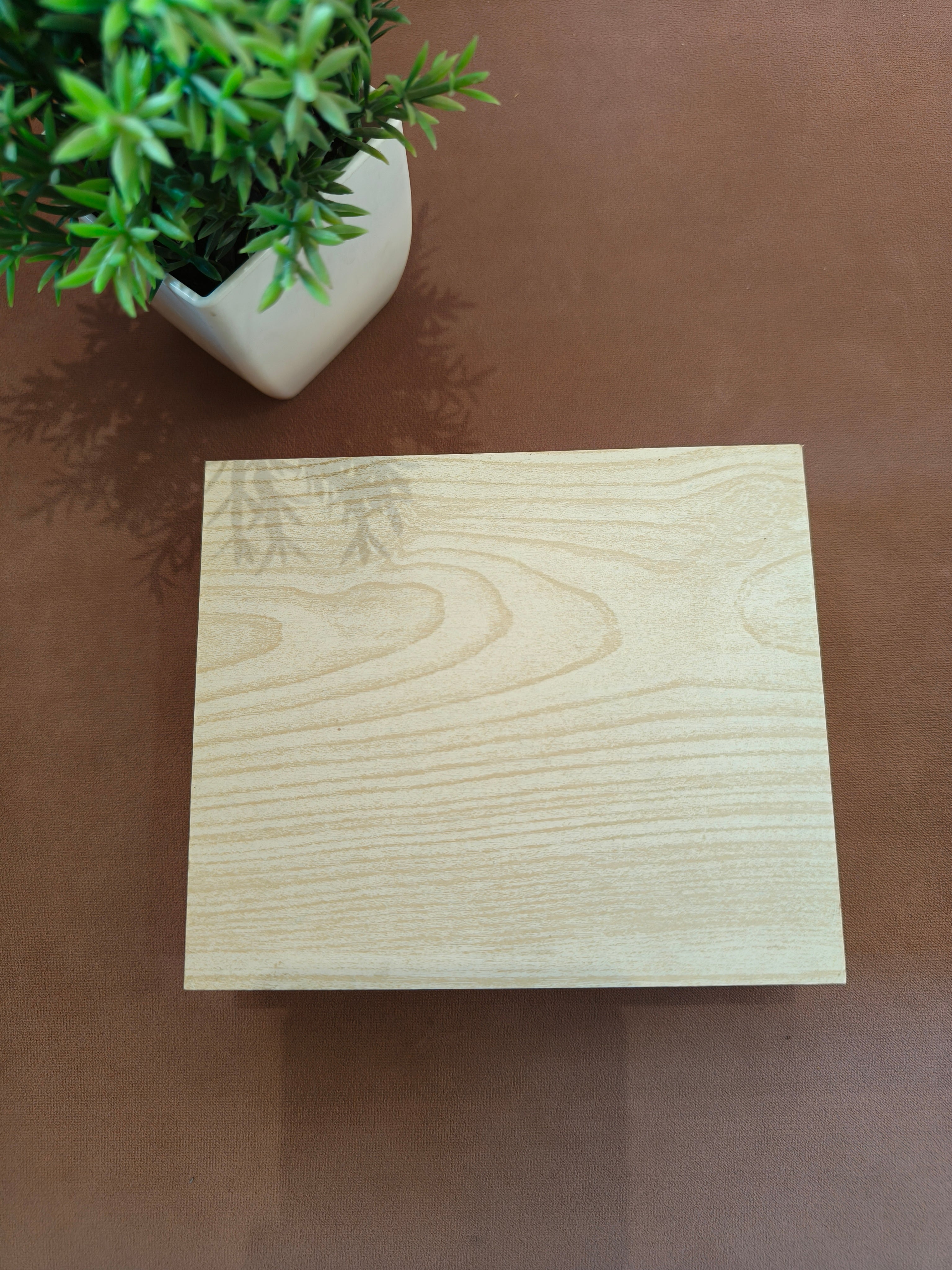 Leather Mens Wallet with Wooden Case | Ideal Gifting Option | Gift for Father, Brother, Husband, Son, Collegue on Birthday, Anniversary, Farewell, Special Occassion