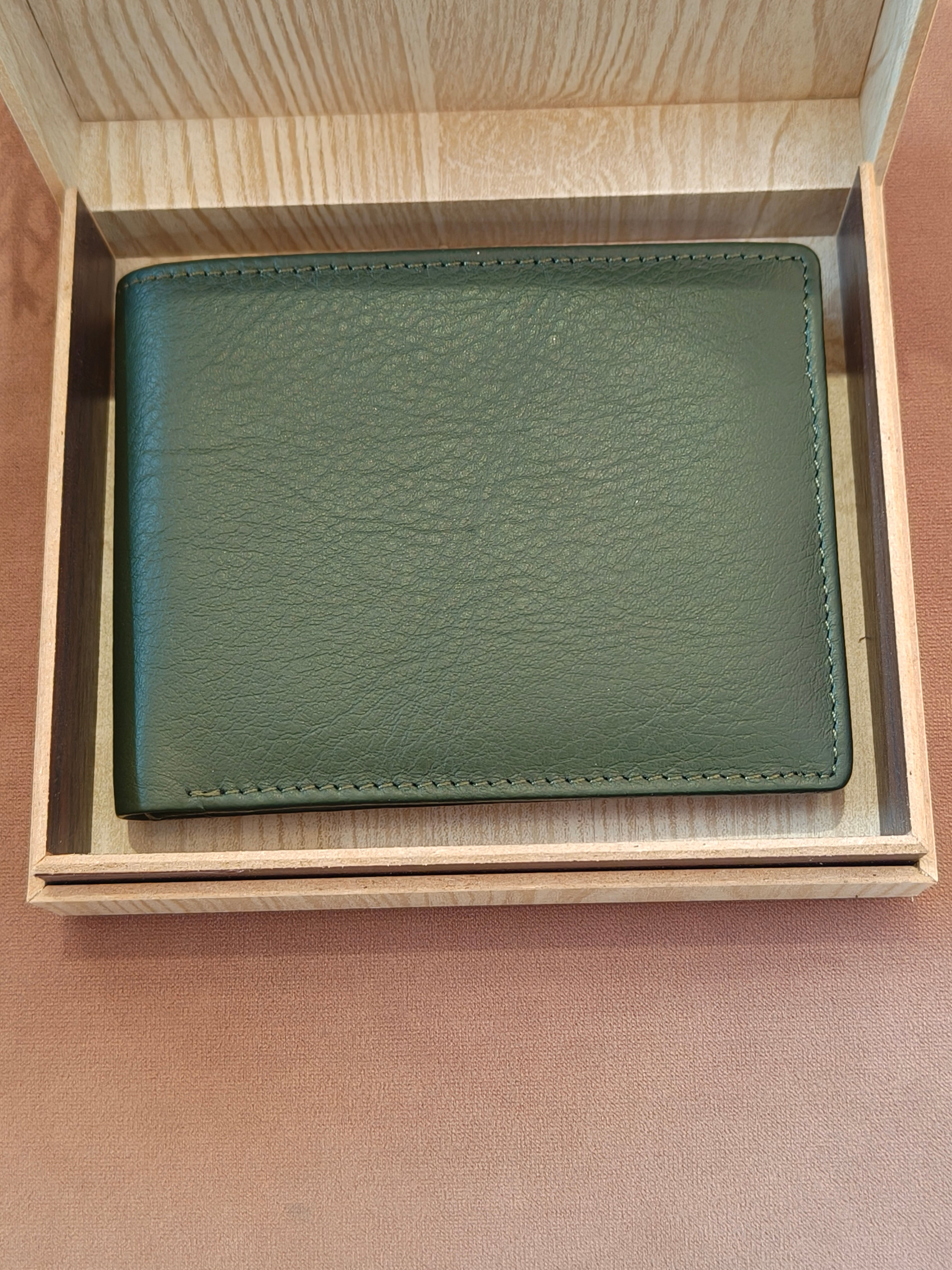 Oliver Green Leather Wallet for Men | 6 Card Slot | Wooden Case | Customise Name Logo Option | Ideal Gifting for Male | Classy and Elegant