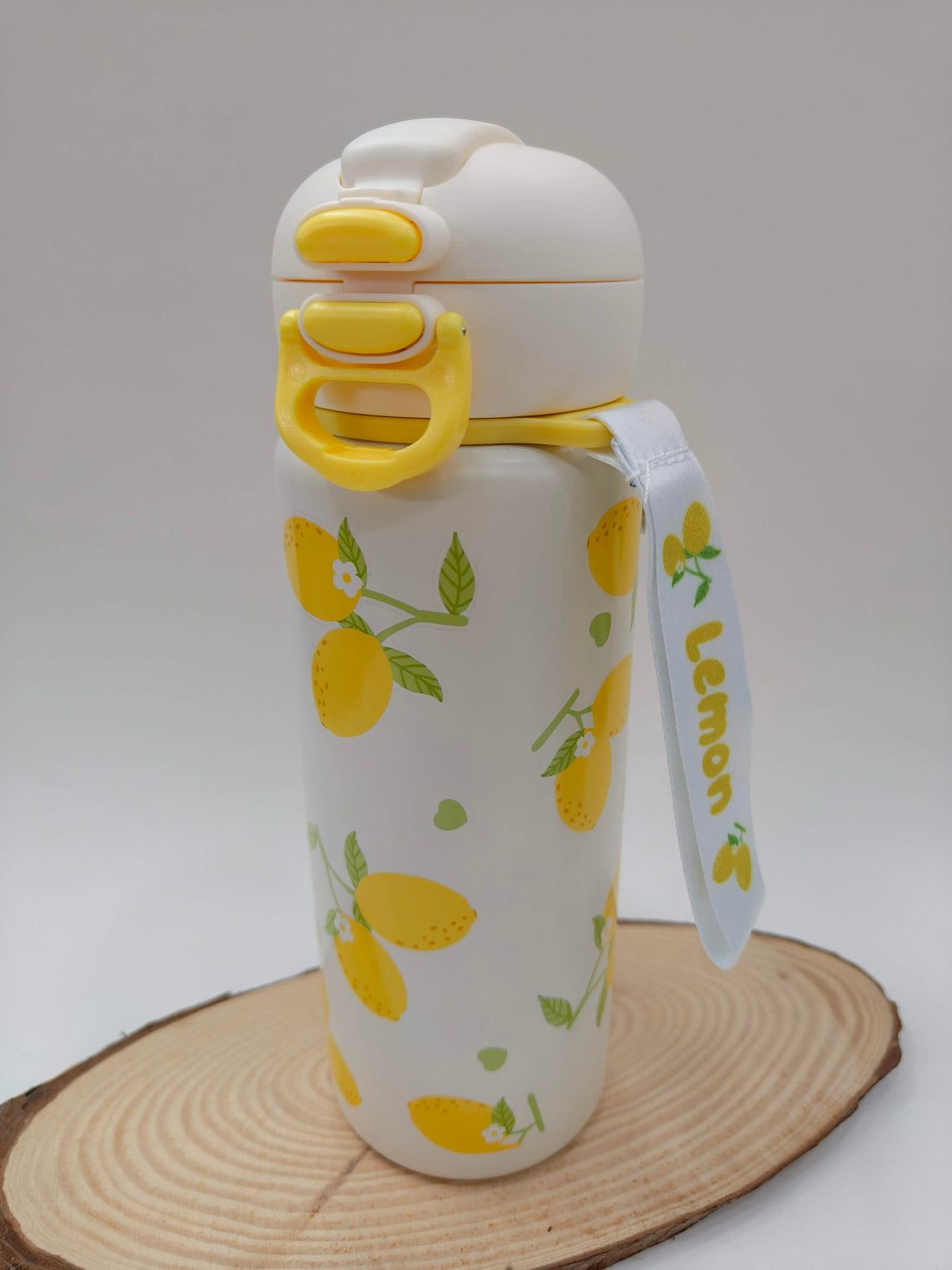 Stainless Steel Water Bottle for Kids - Hot and Cold Beverages | Leak Proof Double Walled Insulated Vacuum Water Bottle 700 ml