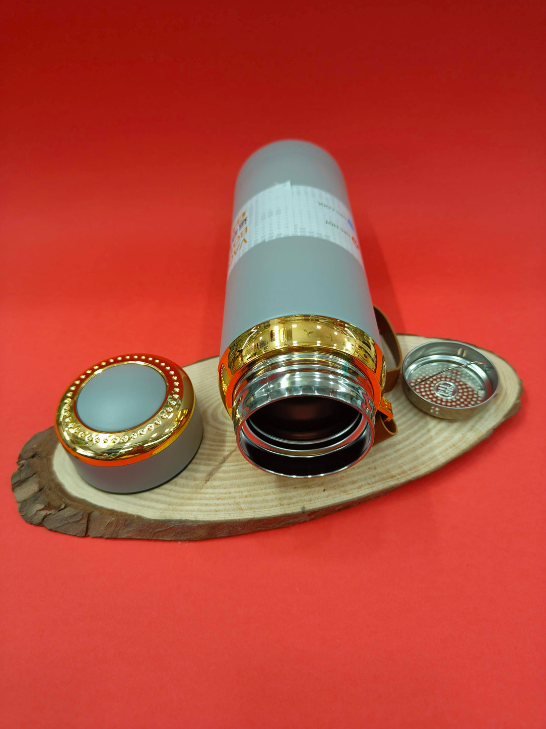 Thermal Infuser Bottle with Built-in Strainer | Leak-Proof Design | Eco-Materials | 700 ml Vacuum Bottle