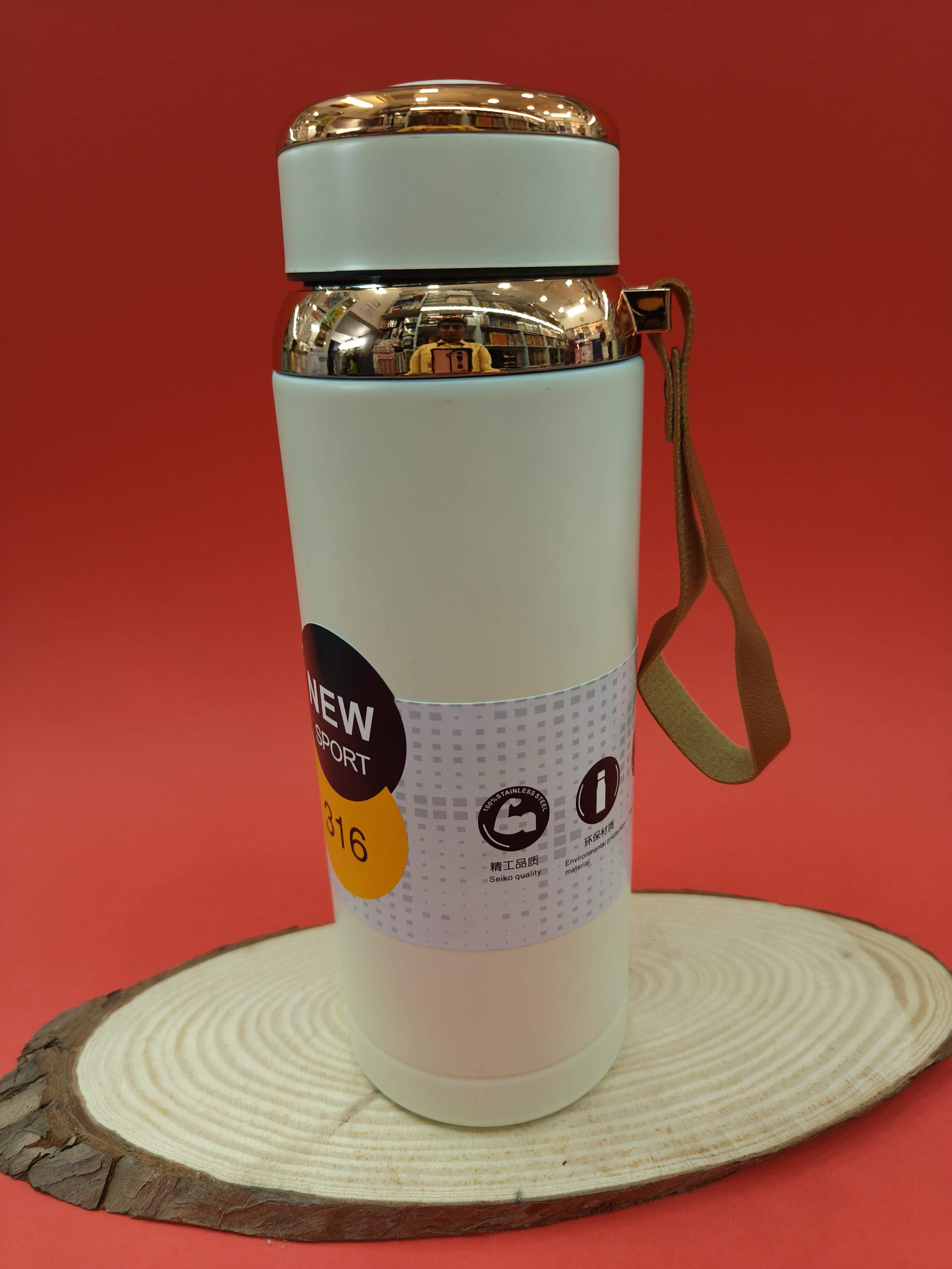 Thermal Infuser Bottle with Built-in Strainer | Leak-Proof Design | Eco-Materials | 700 ml Vacuum Bottle