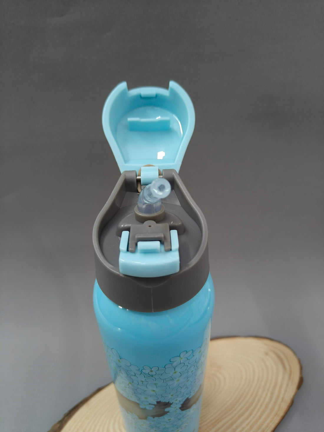 Stainless Steel Vacuum Insulated Water Bottle 500 ml | Leak-Proof Straw Flask with Flip Lock Lid | BPA-Free, Double Wall Hot & Cold Vacuum Insulated Flask for School, Office & Travel