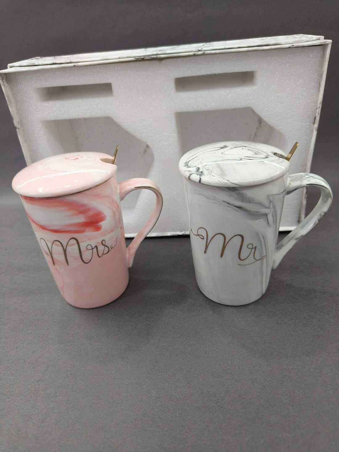Mr & Mrs Ceramic Mug Set of 2, Anniversary and Wedding Gift for Couples, 350ml Each