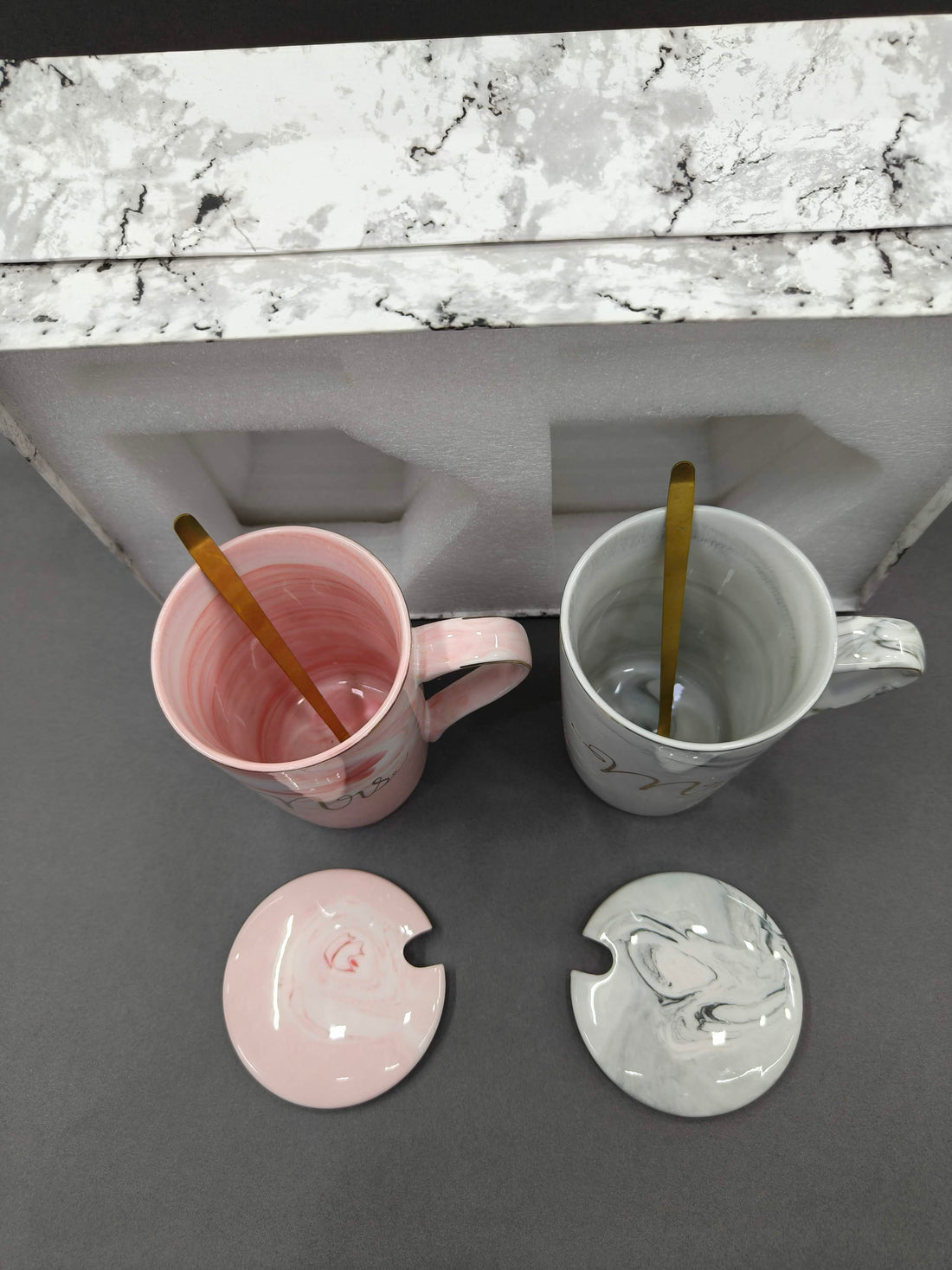 Mr & Mrs Ceramic Mug Set of 2, Anniversary and Wedding Gift for Couples, 350ml Each