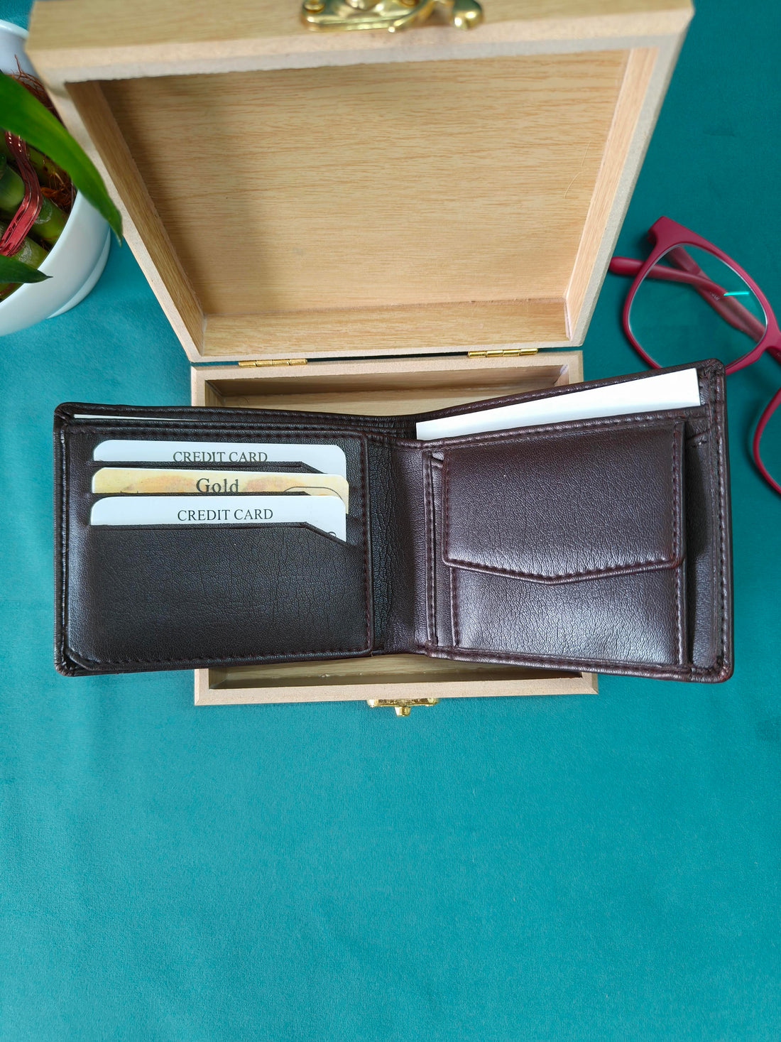 PU Leather Purse for Men | Wallets for Men | Gift for Men | Wallet with Wooden Case | Premium Leather Wallet with Wooden Case | Gift for Brother, Father, Husband, Friend, Colleague | Gift for Him