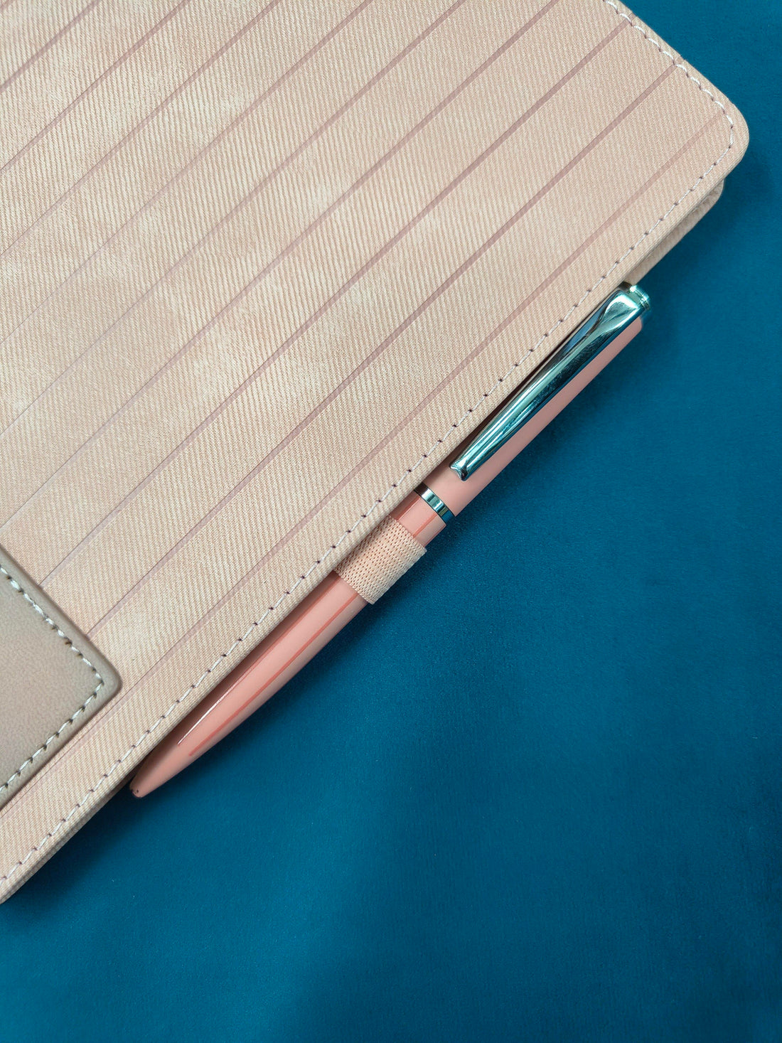 PU Leather Diary and Metal Pen Gift Set | Personalized Diary and Metal Pen | Gift Set for Birthday, Office and Family | Gift Set for Females, Girls, Mother, Friends, Colleague