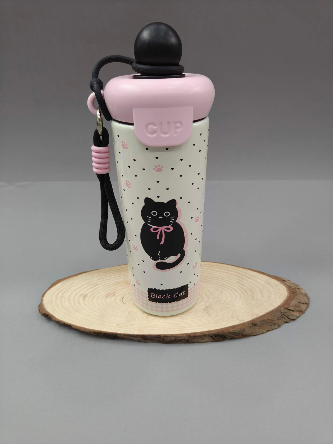 600 ml Stainless Steel Water Bottle For Kids | Leakproof Sipper Bottle With Straw | BPA-Free Drinking Water Bottle With Portable String for Handing or Holding | Easy to Carry for Girls & Boys