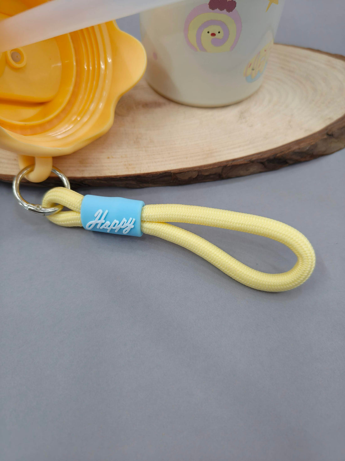 Stainless Steel Insulated Water Bottle For Kids | 600 ml Leakproof Sipper Bottle With Straw for Kids | BPA-Free Drinking Water Bottle With Portable Handle | Easy to Carry for Girls & Boys