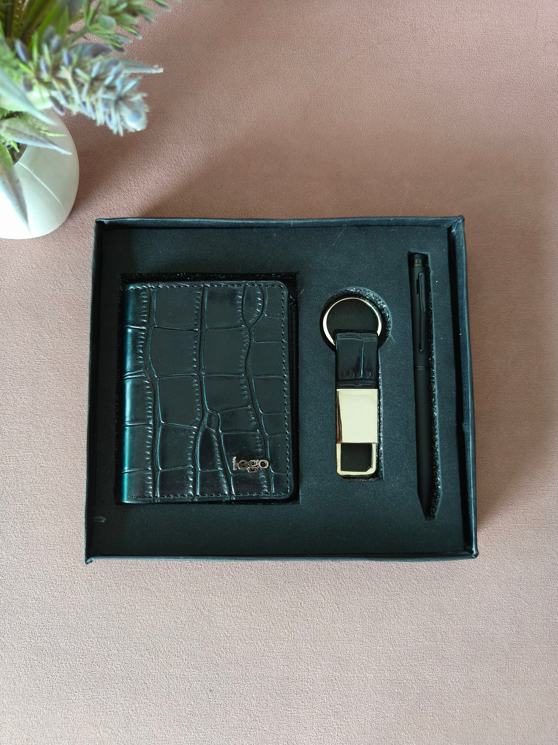 Wallet Gift Set for Men | Leather Wallet, Pen & Keychain Combo | Name Personalisation and Charm can be Added | Premium Gifting Set for Birthday, Anniversary, Rakhi & Special Occasions